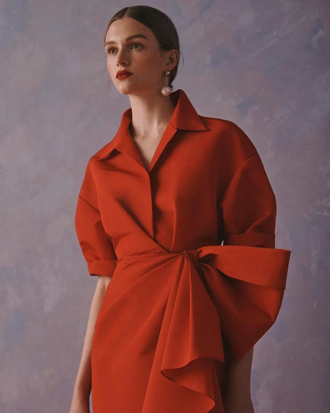 2021秋冬女裝十大流行色 晴空藍、嫩粉紅等色彩都很美(圖20)